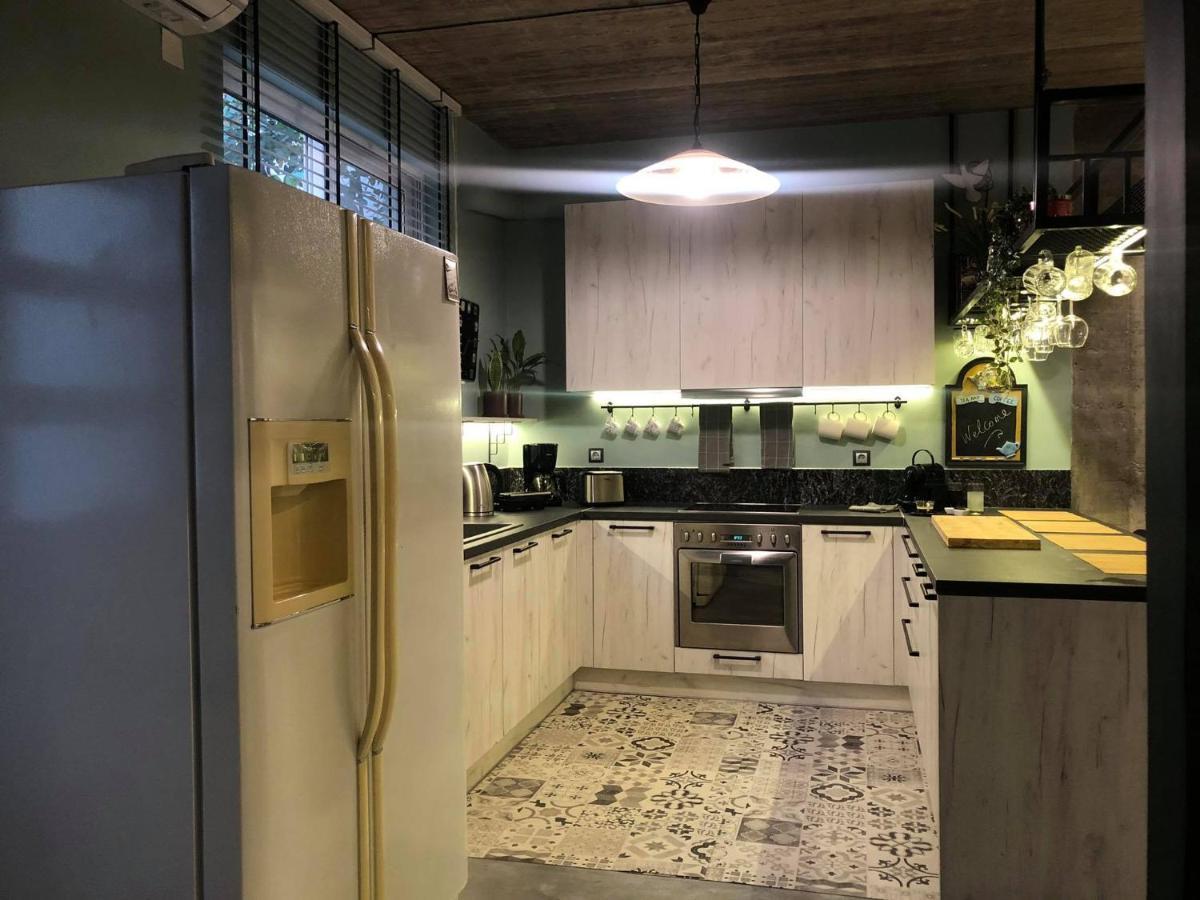 Amazing Semi-Basement Art Apartment Easy Walk To Nafplio Centre Buitenkant foto