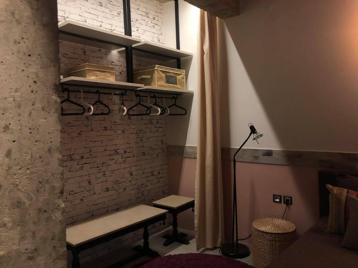 Amazing Semi-Basement Art Apartment Easy Walk To Nafplio Centre Buitenkant foto