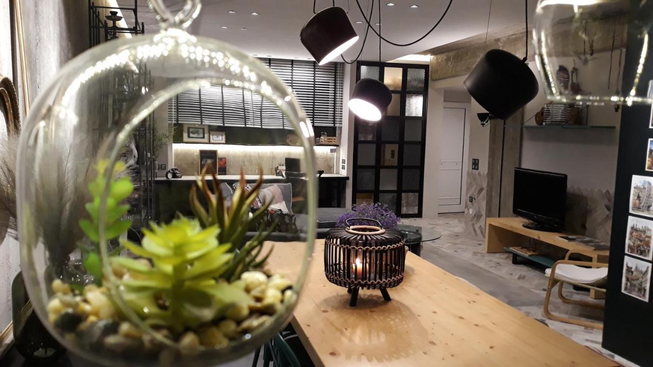 Amazing Semi-Basement Art Apartment Easy Walk To Nafplio Centre Buitenkant foto