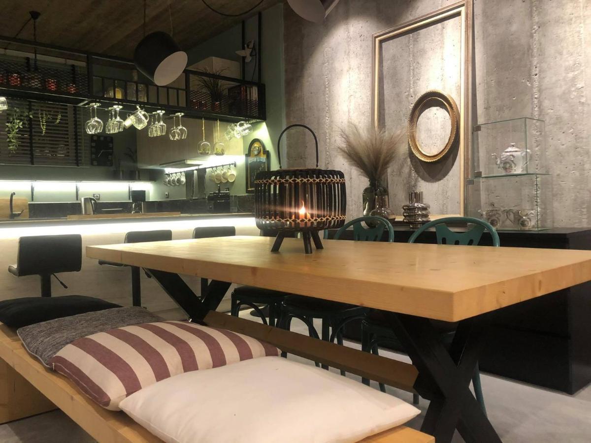 Amazing Semi-Basement Art Apartment Easy Walk To Nafplio Centre Buitenkant foto