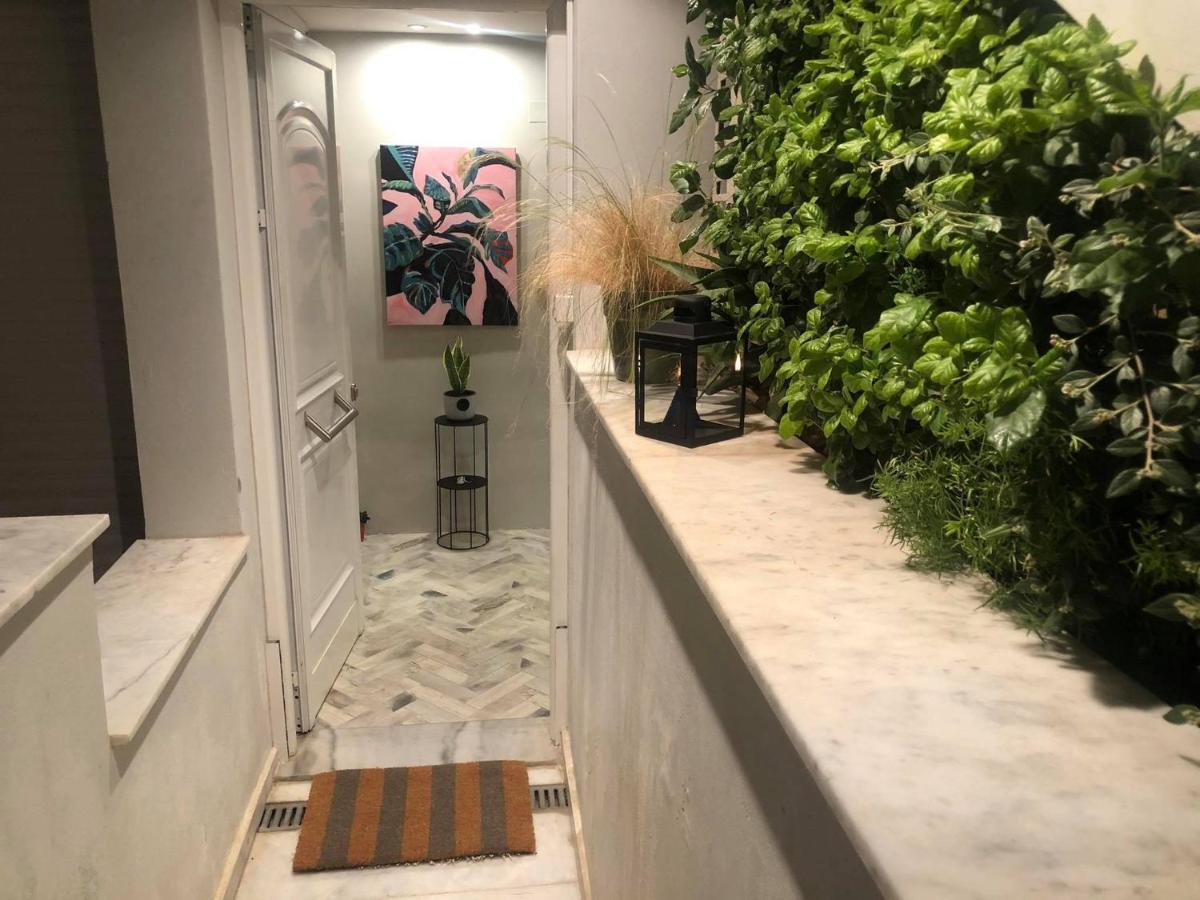 Amazing Semi-Basement Art Apartment Easy Walk To Nafplio Centre Buitenkant foto